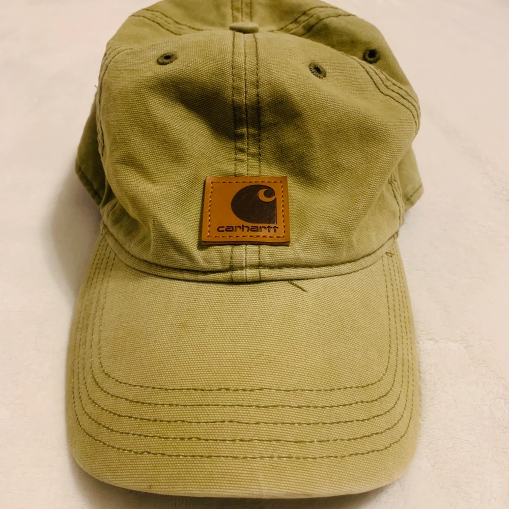 Carhartt hat